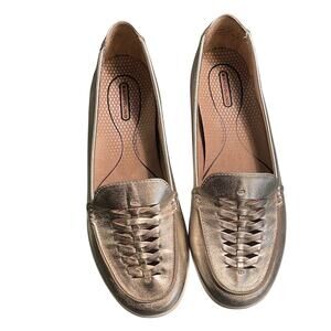 Bandolino Women's Metallic Silver Loafers. 8.5M